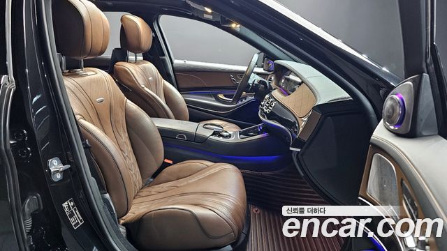 Mercedes-Benz S-Class 2019 — photo 10