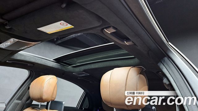 Mercedes-Benz S-Class 2019 — photo 18