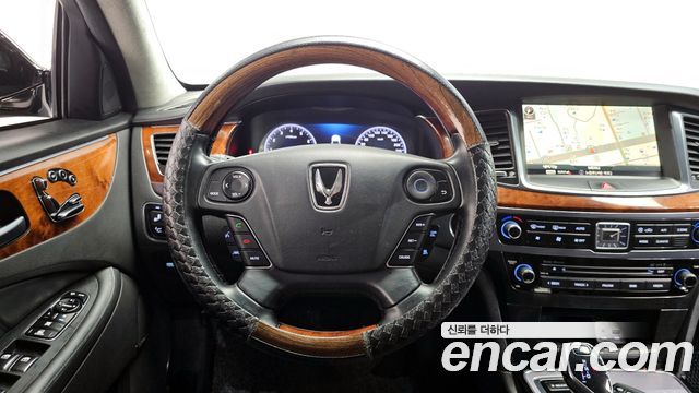 Hyundai Equus 2014 — photo 13