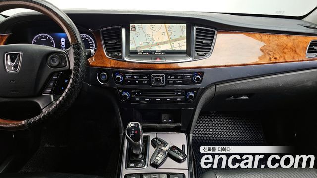 Hyundai Equus 2014 — photo 16