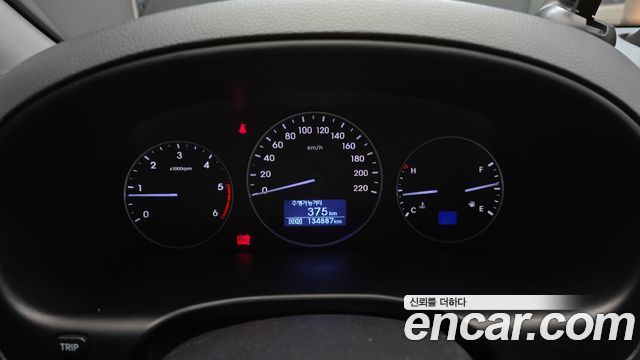 Hyundai Starex 2019 — photo 8