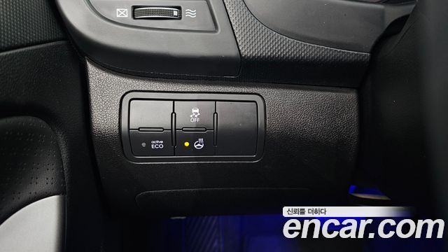 Hyundai Accent 2015 — photo 17
