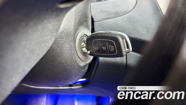 Hyundai Accent 2015 — photo 19