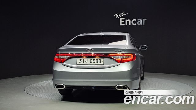 Hyundai Grandeur 2016 — photo 4