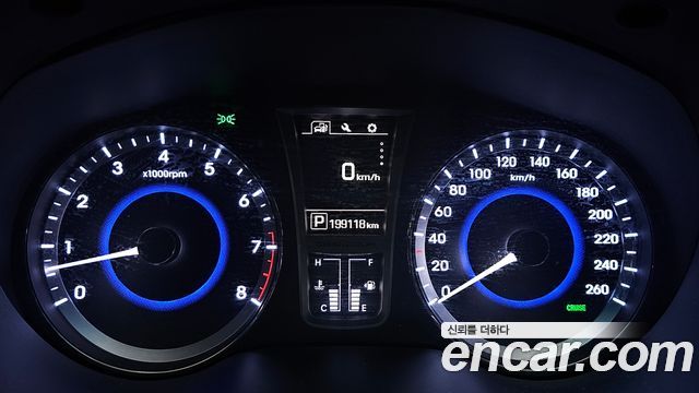 Hyundai Grandeur 2016 — photo 8