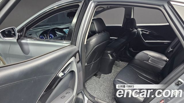 Hyundai Grandeur 2016 — photo 17
