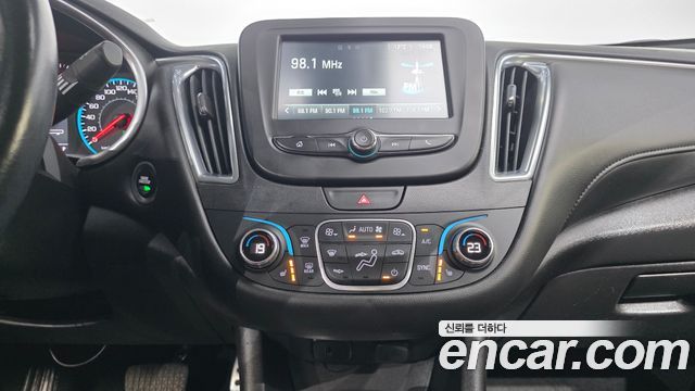 Chevrolet Korea Malibu 2017 — photo 14
