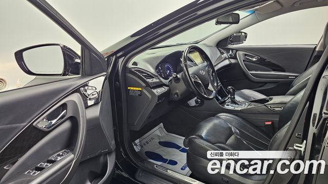 Hyundai Grandeur 2015 — photo 10