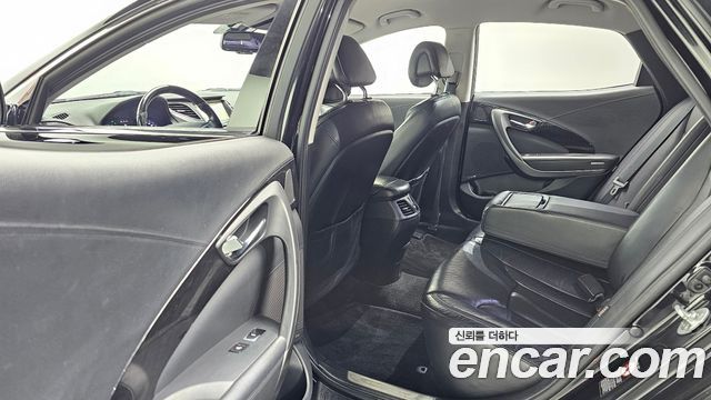 Hyundai Grandeur 2015 — photo 11