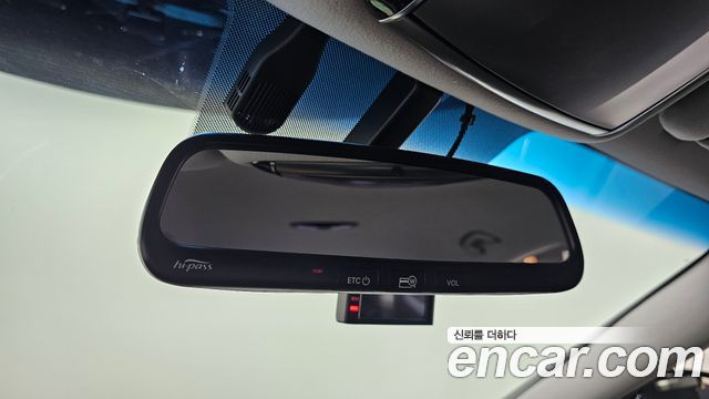 Hyundai Grandeur 2015 — photo 17