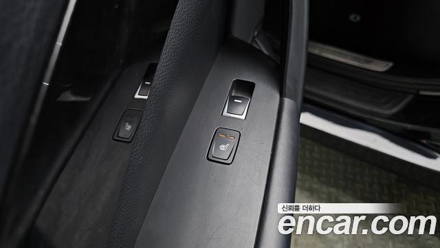 Hyundai Grandeur 2015 — photo 18