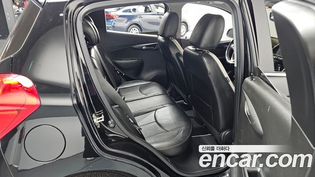 Chevrolet Korea Spark 2017 — photo 12