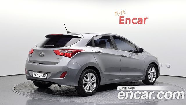 Hyundai i30 2014 — photo 2
