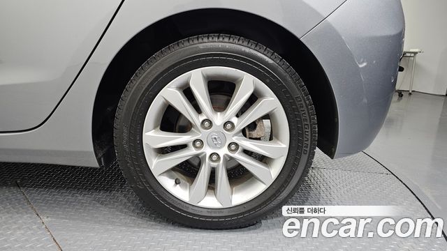 Hyundai i30 2014 — photo 5