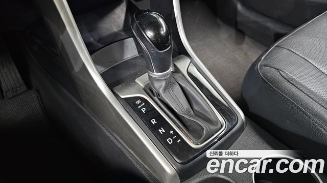 Hyundai i30 2014 — photo 9