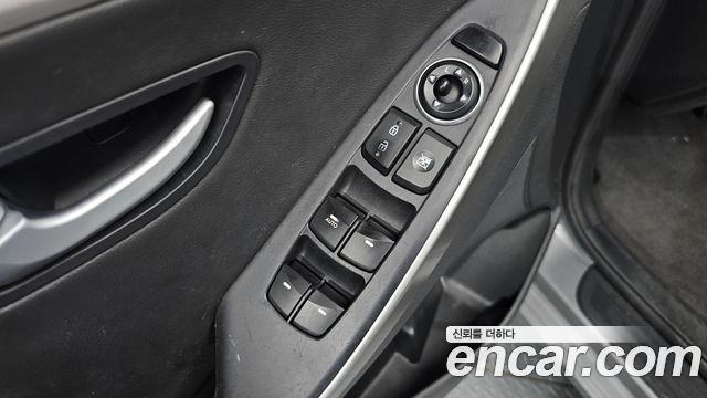 Hyundai i30 2014 — photo 14