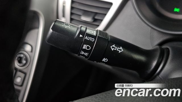 Hyundai i30 2014 — photo 17
