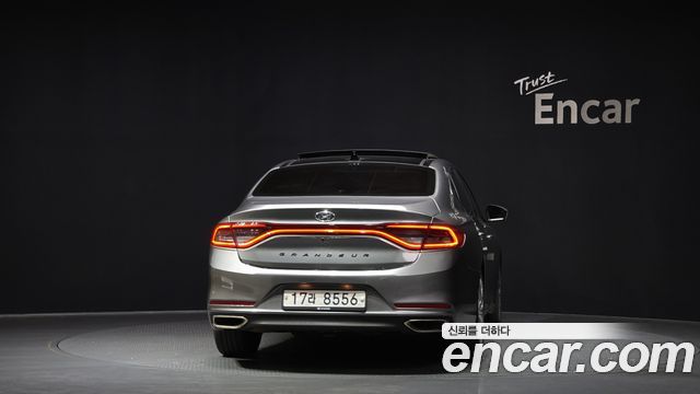 Hyundai Grandeur 2017 — photo 4
