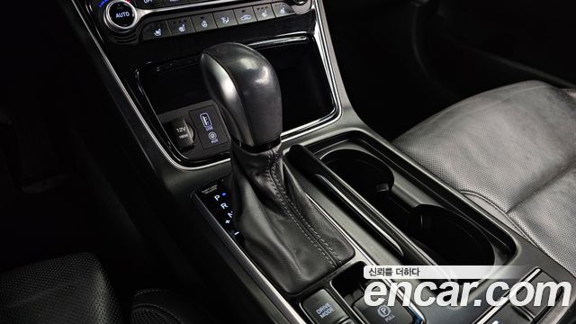 Hyundai Grandeur 2017 — photo 9