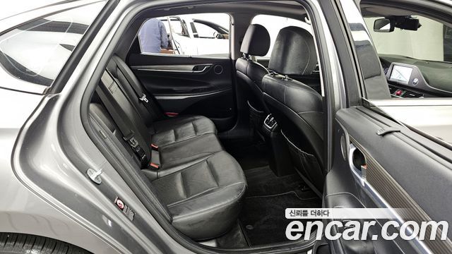 Hyundai Grandeur 2017 — photo 12