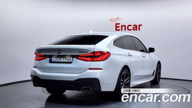 BMW Gran Turismo 2023 — photo 2