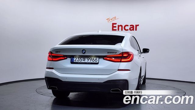BMW Gran Turismo 2023 — photo 4