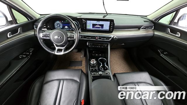 Kia K5 2020 — photo 7