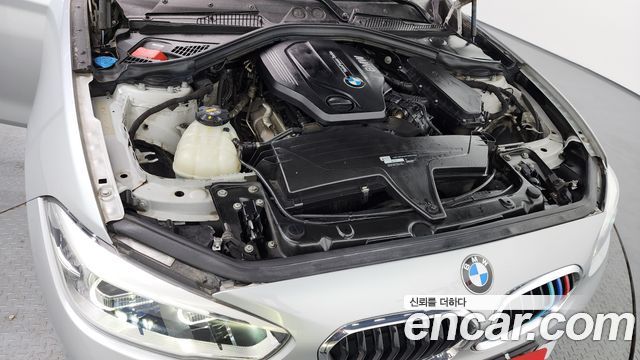 BMW 1-Series 2018 — photo 6