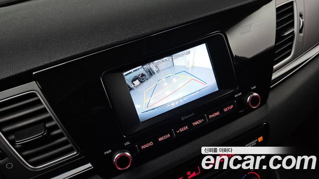 Kia Niro 2018 — photo 16