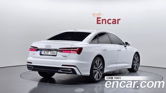 Audi A6 2023 — photo 2