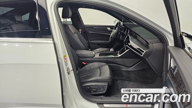 Audi A6 2023 — photo 10