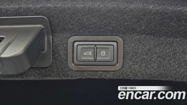 Audi A6 2023 — photo 20