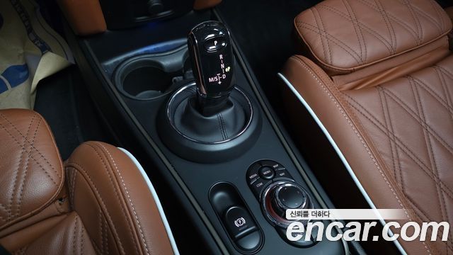 Mini Countryman 2022 — photo 9