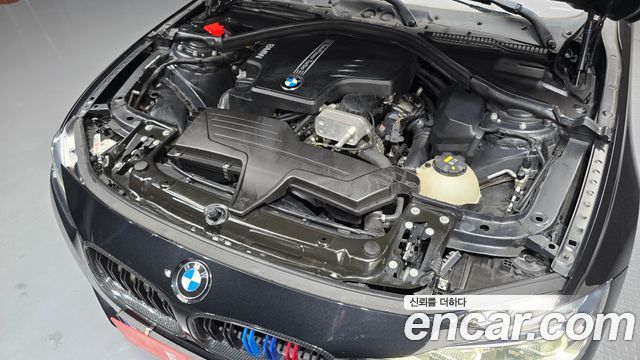 BMW 3-Series 2016 — photo 6