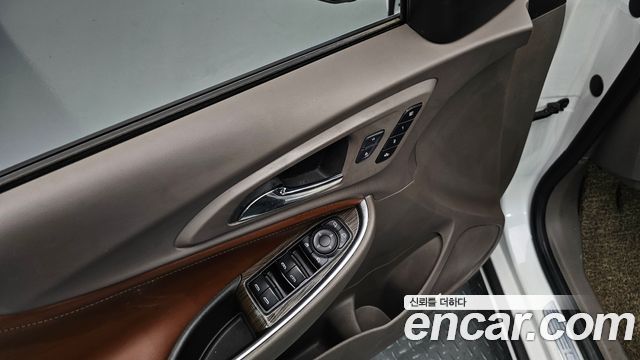 Chevrolet Korea Malibu 2017 — photo 17