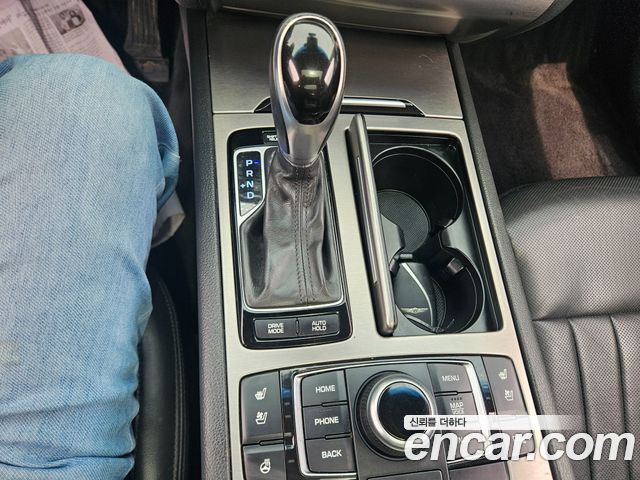 Hyundai Genesis 2015 — photo 9