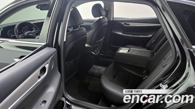 Hyundai Grandeur 2023 — photo 11