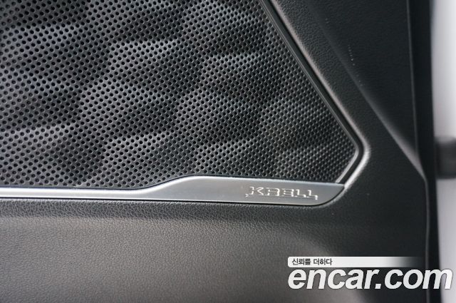 Hyundai Santafe 2021 — photo 9