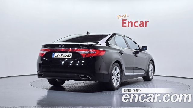 Hyundai Grandeur 2011 — photo 2