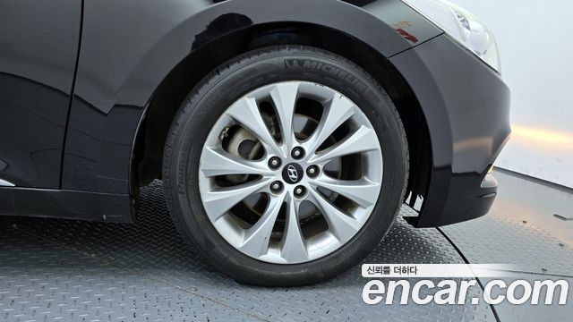Hyundai Grandeur 2011 — photo 5