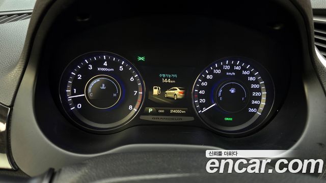 Hyundai Grandeur 2011 — photo 8