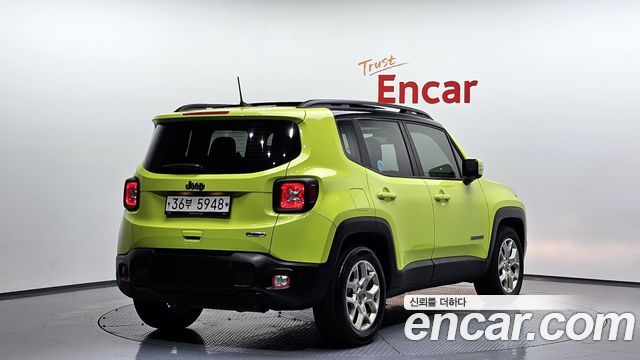 Jeep Renegade 2018 — photo 2