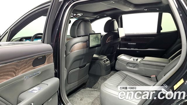 Genesis G90 2022 — photo 12