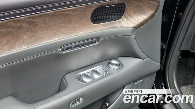 Genesis G90 2022 — photo 14