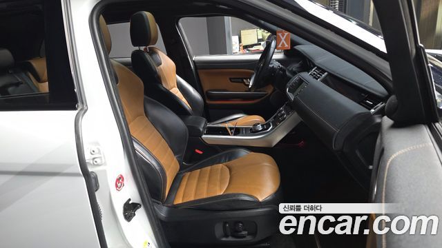 Land Rover Range Rover Evoque 2016 — photo 11