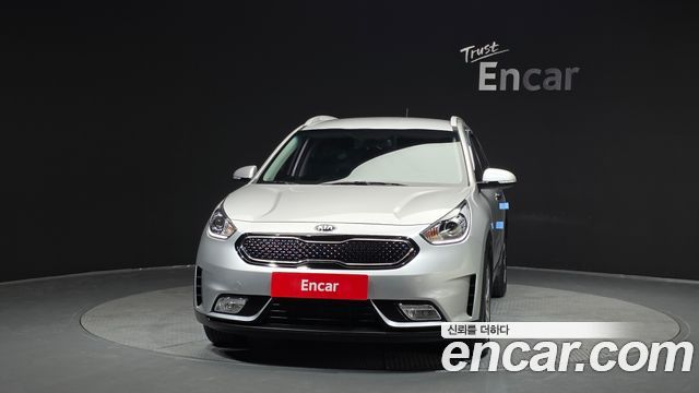 Kia Niro 2017 — photo 3