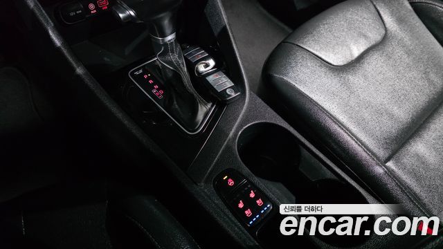 Kia Niro 2017 — photo 9