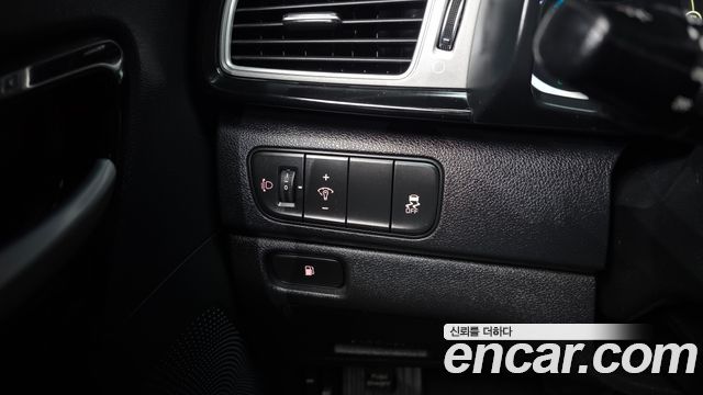 Kia Niro 2017 — photo 15