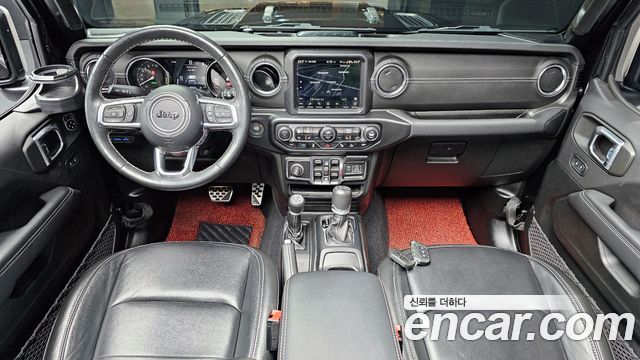 Jeep Wrangler 2022 — photo 7
