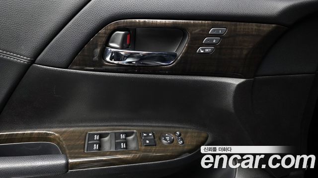 Honda Accord 2013 — photo 18